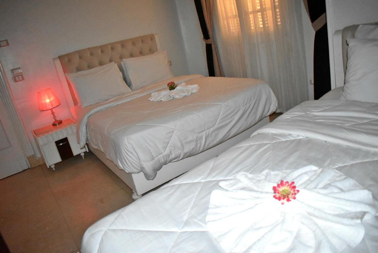 Abdeen Palace *