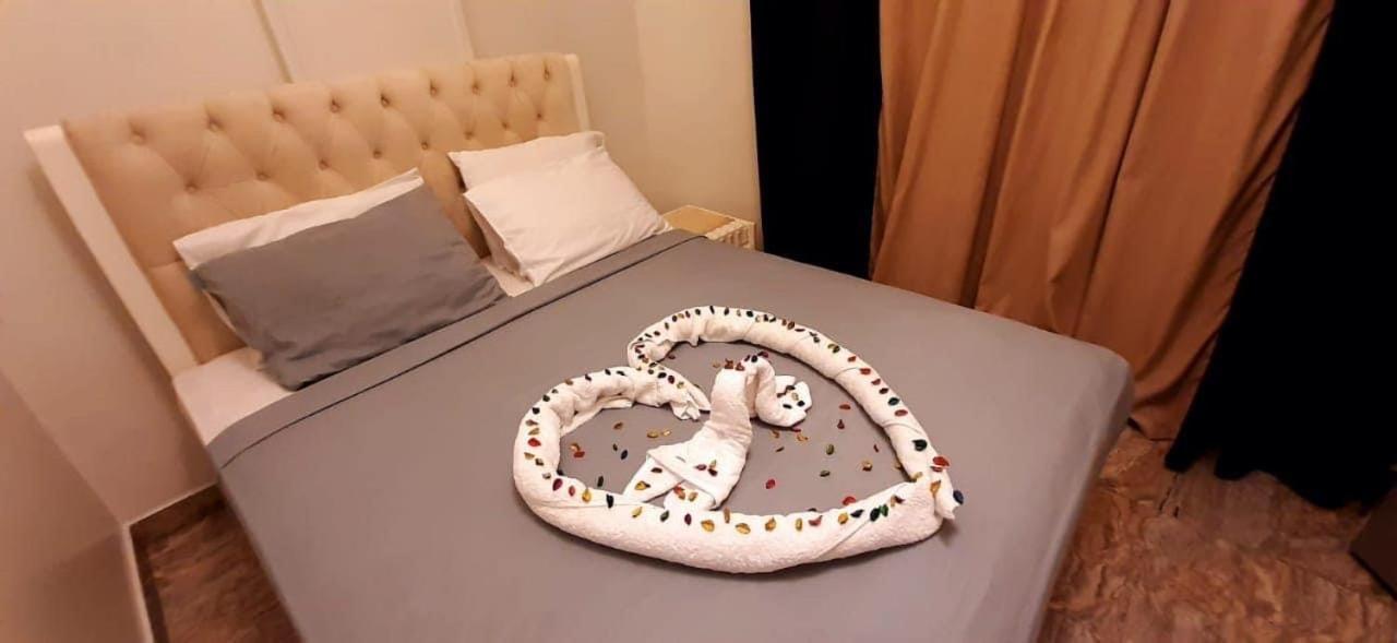 Abdeen Palace Hostel